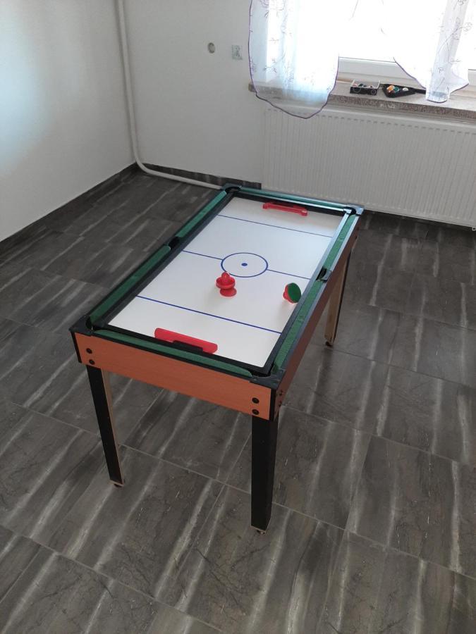 81 * Glinik